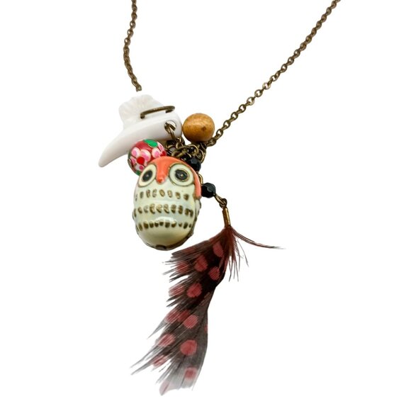 Vintage Owl Pendant Necklace with Feather & Beads in Mixed Materials - Picture 4 of 5